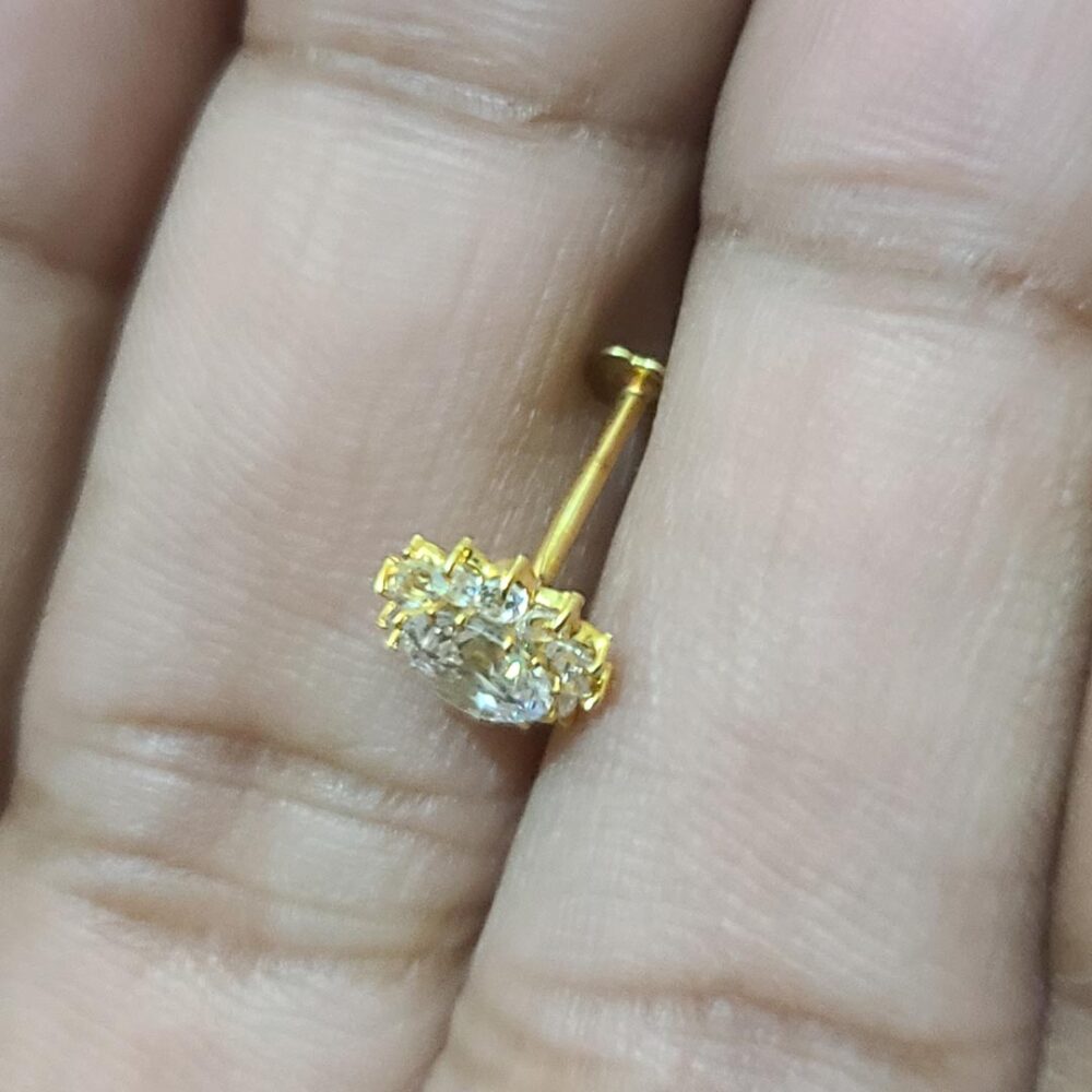 13 stone Traditional 18K gold Diamond Cut Nosepin + Free Finger Ring - Image 3